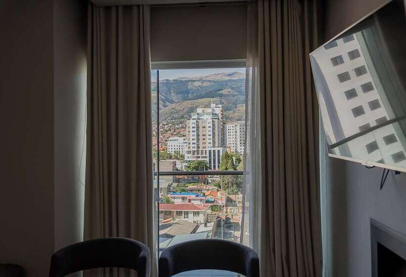 سوییت لوکس, Huper Hotel Boutique