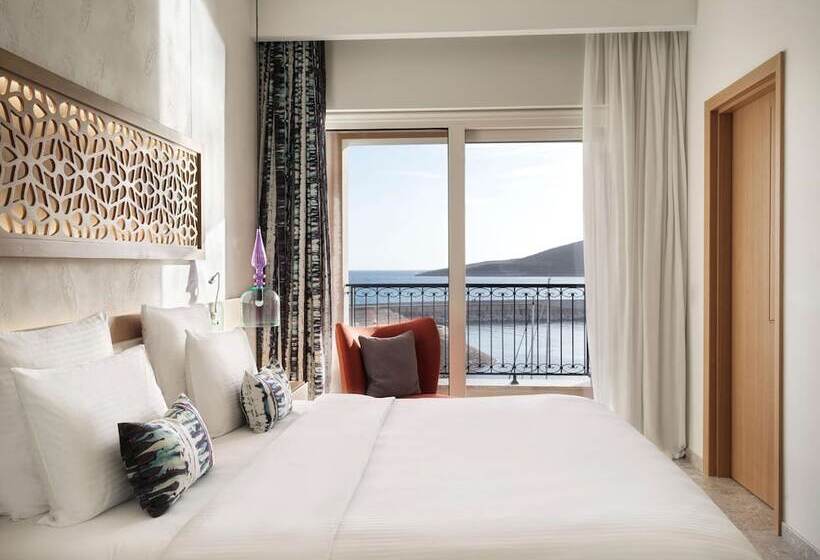 سوییت لوکس, The Chedi Luštica Bay