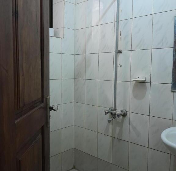 اتاق لوکس, Ideal
