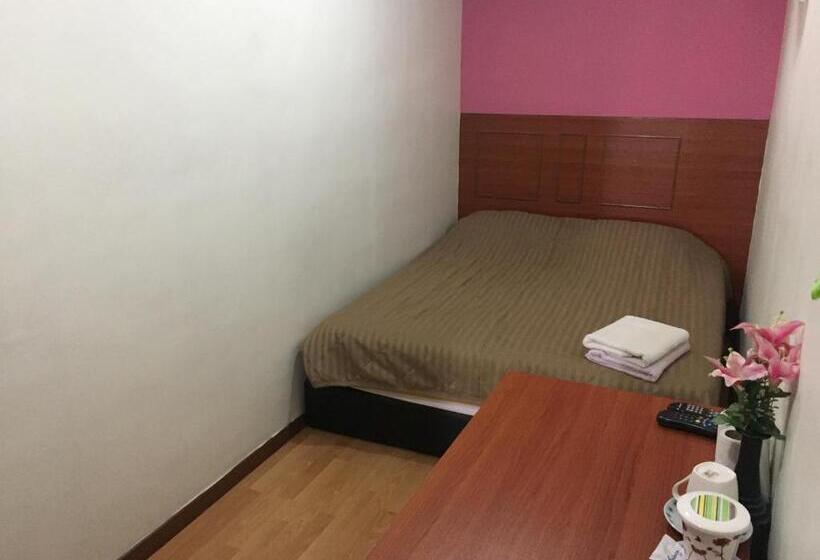 Номер Стандарт, Golden Night Hotel Cameron Highlands