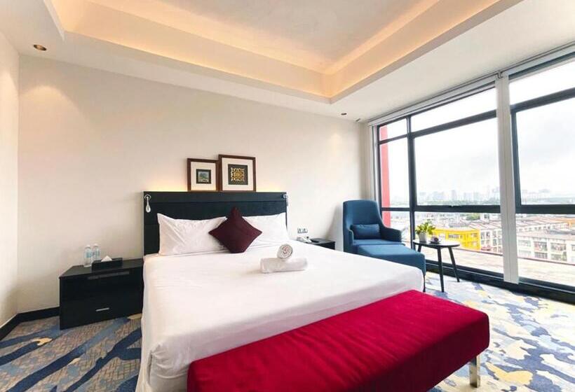 Люкс, Bespoke Hotel Puchong
