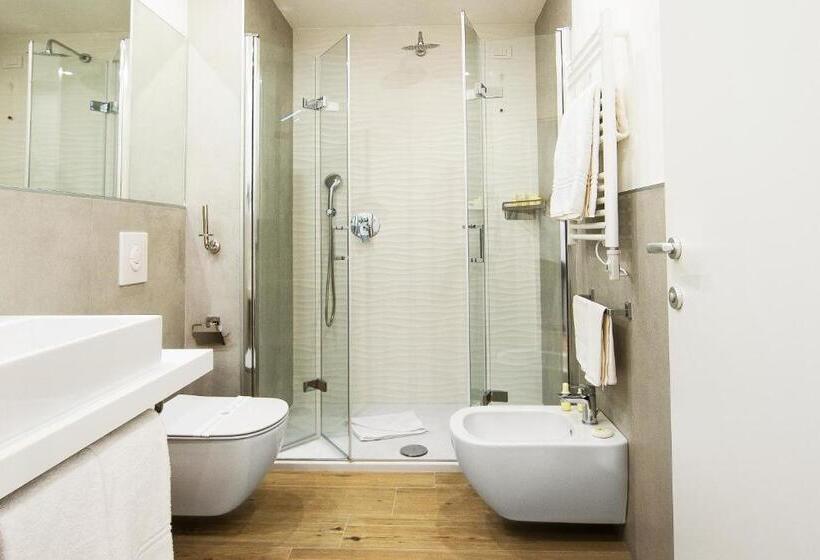 Номер Deluxe с Балконом, Toscana Charme Resort