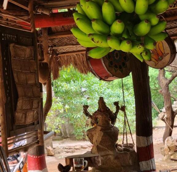 ‫غرفة فردية مزودة بتراس, Humbhaha Jungle Yala Nature Eco Resort