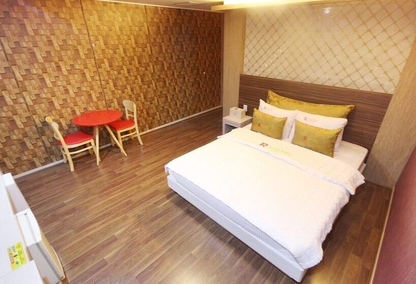 Номер Deluxe, Residence Hotel R