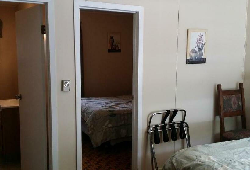 Семейный Номер, Appletree Inn
