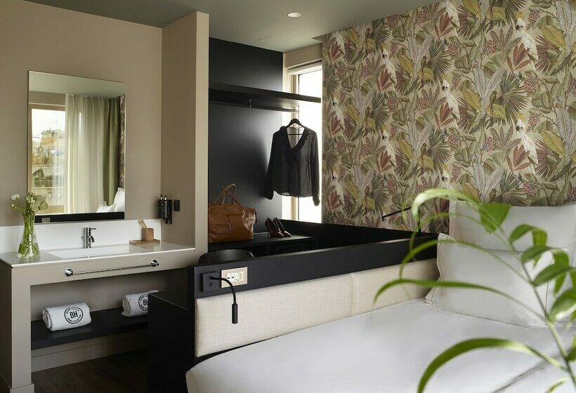 스탠다드 룸 킹사이즈 침대, Brown Kubic, A Member Of Brown Hotels