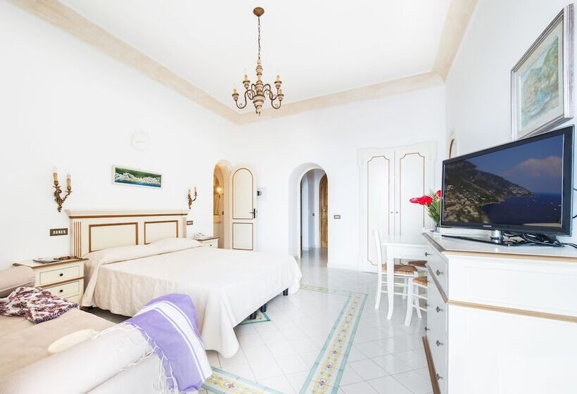 Студия Стандарт Вид на Море, Villa Flavio Gioia