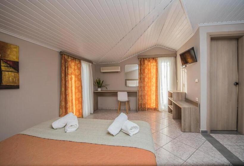 Номер Стандарт, Planos Beach