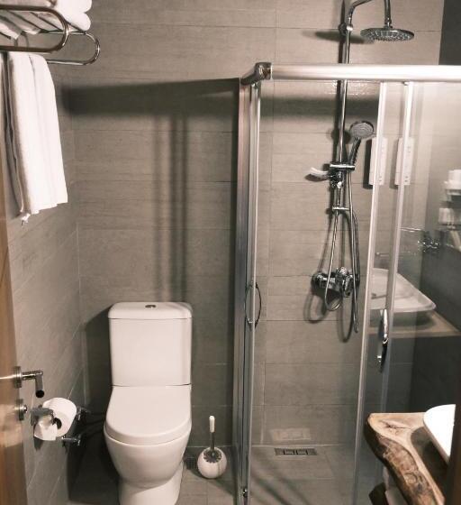 Family Suite, Cevizdibi