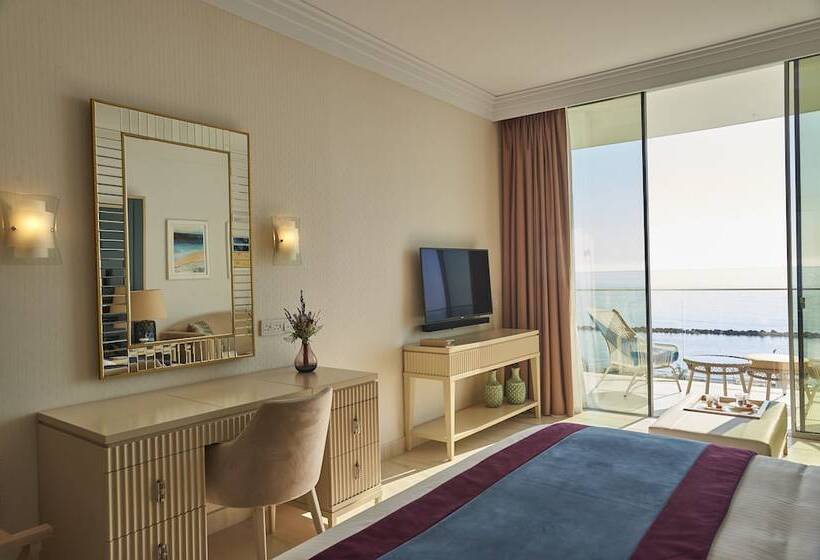 Номер Deluxe Вид на Море, Amavi, Madefortwo Hotels   Paphos