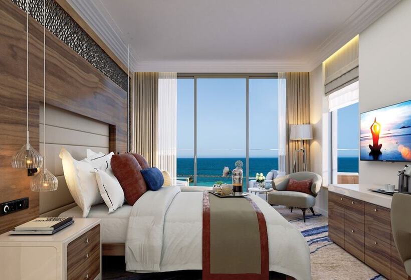 Полулюкс Вид на Море, Amavi, Madefortwo Hotels   Paphos