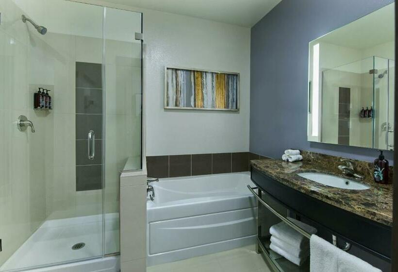스위트 킹사이즈 침대, Oxford Suites Sonoma Rohnert Park