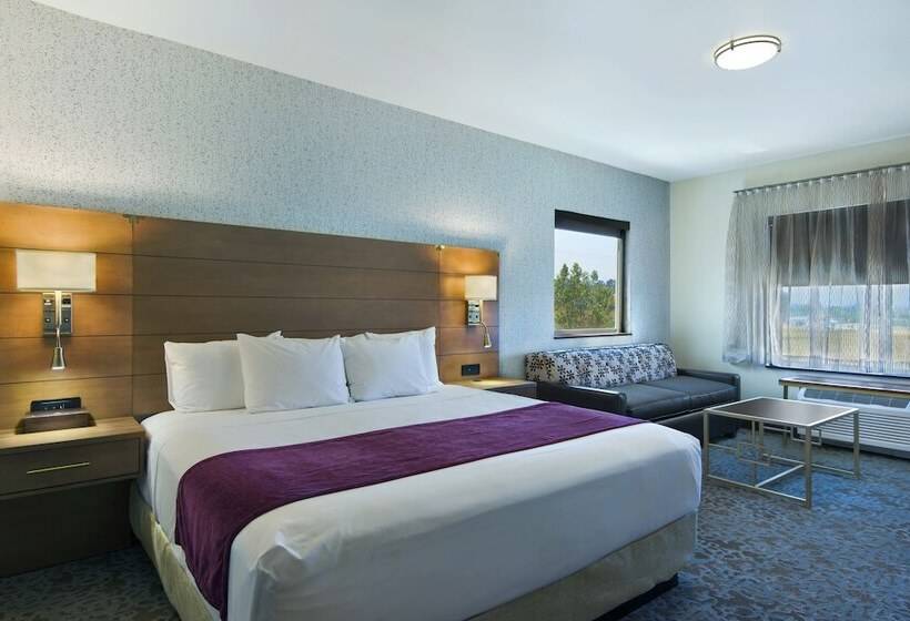 스위트 킹사이즈 침대, Oxford Suites Sonoma Rohnert Park