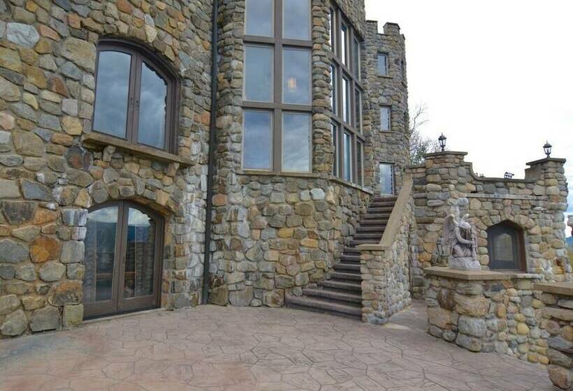 Дом 3 Спальни, Highlands Castle Overlooking Lake George.. Plus 2 Other Castles!