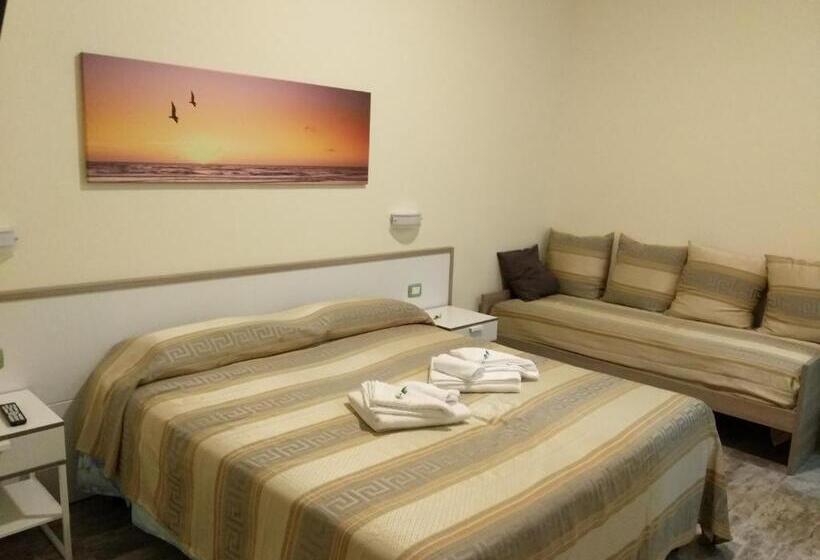 غرفة قياسية ثلاثية, La Branda Brin Guest House