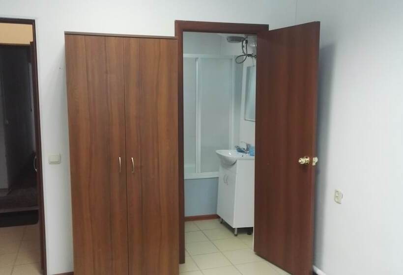 标准单人间, Admiral Hotel   Hostel
