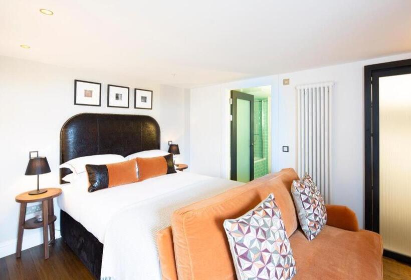 דירת חדר דלוקס, Cheval The Edinburgh Grand