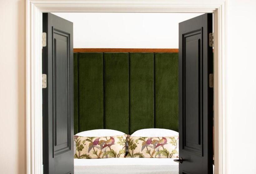 Апартаменты Deluxe 1 Спальня, Cheval The Edinburgh Grand