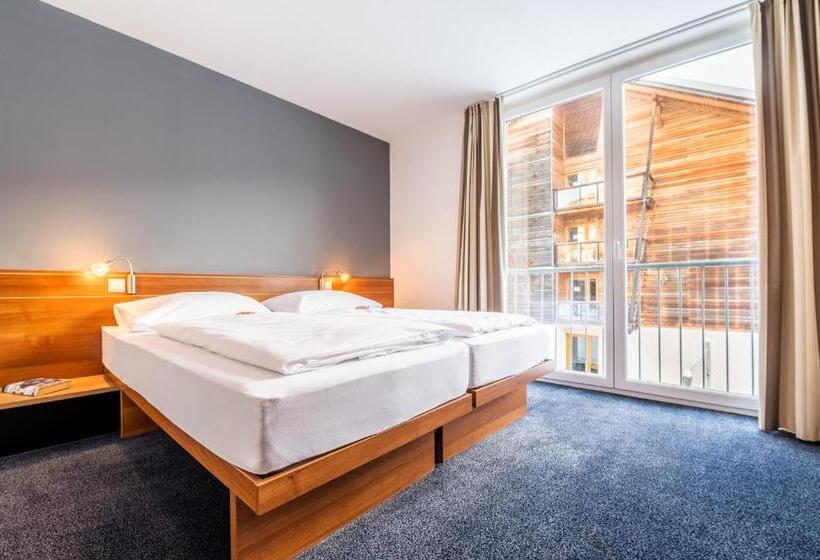 Номер Стандарт с Балконом, Club Hotel Am Kreischberg