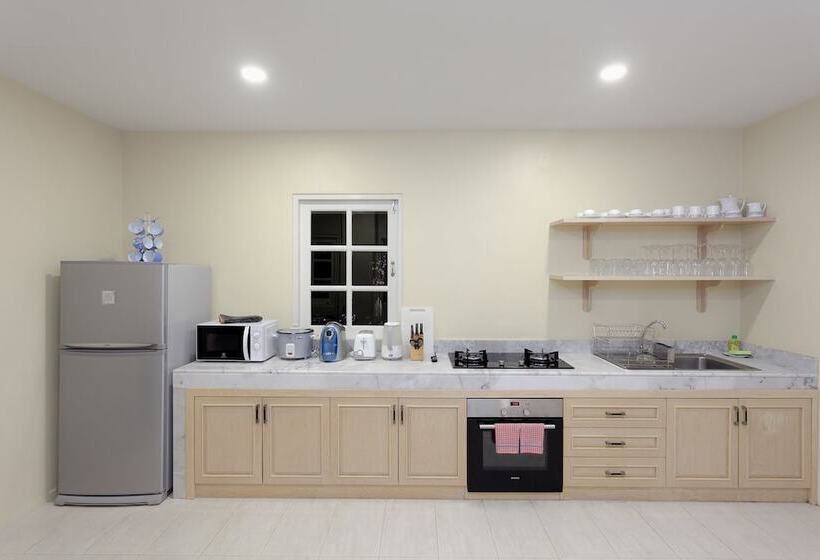 Вилла 3 Спальни, Fisherman Way Beach Villa