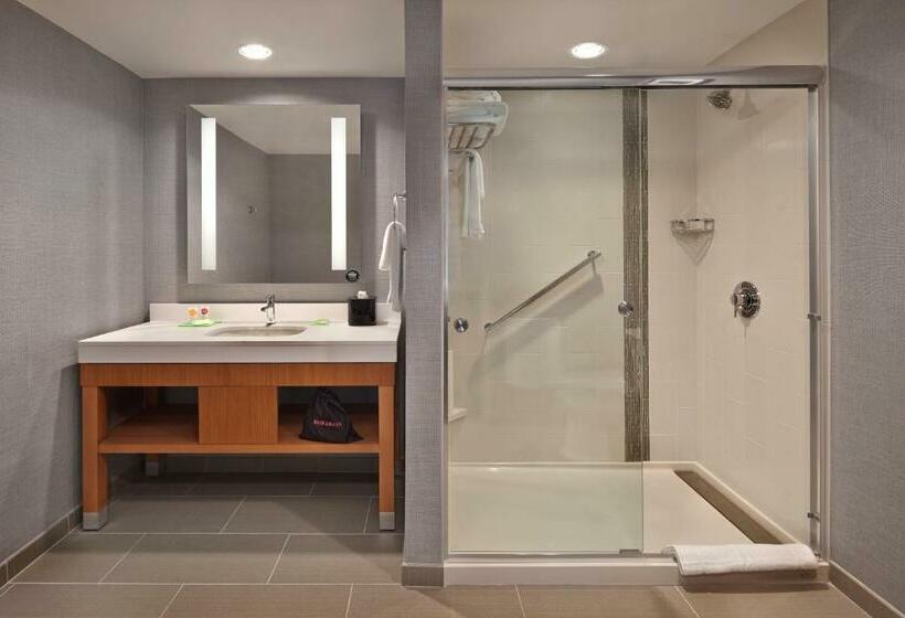 带大床的标准间, Hyatt Place Warwick/providence Airport