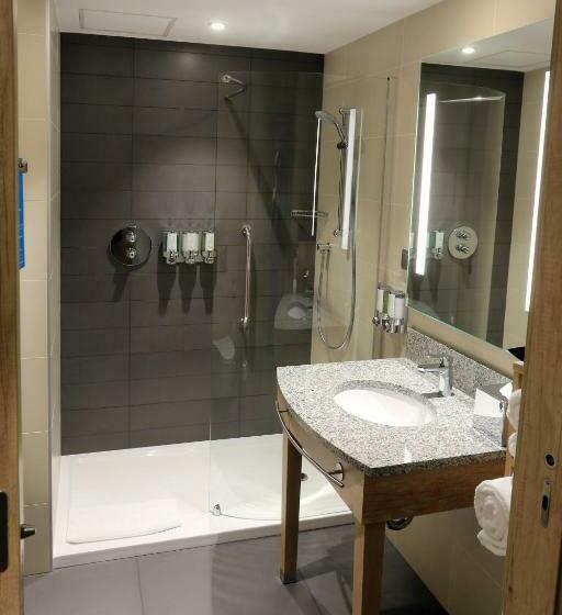 اتاق استاندارد, Hampton By Hilton Gdansk Old Town