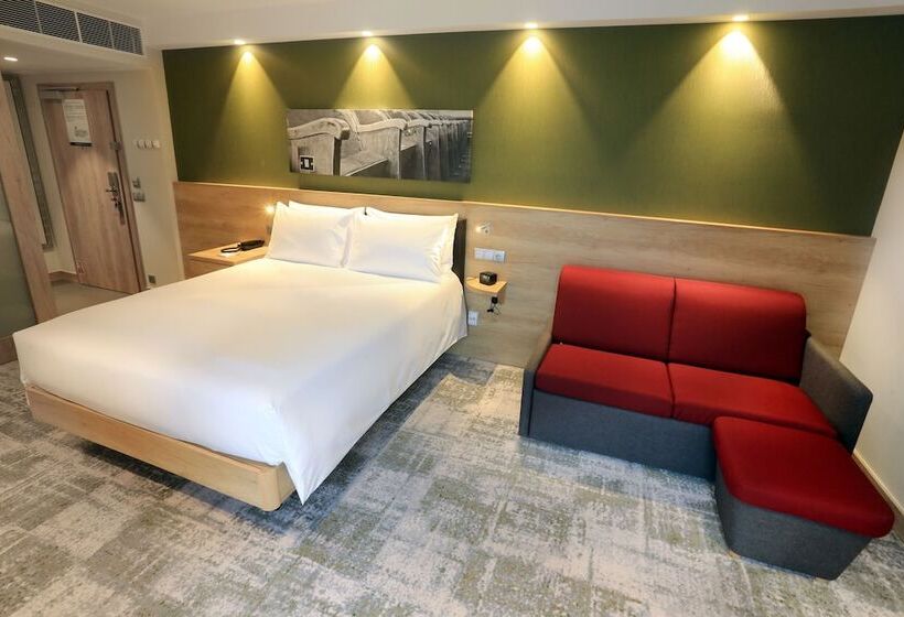 اتاق خانوادگی, Hampton By Hilton Gdansk Old Town