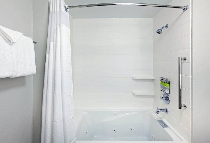 套房, Holiday Inn Express & Suites Tulsa South   Woodland Hills, An Ihg