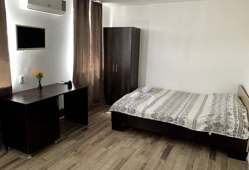 带双人床的基本房间, Samuil Apartments