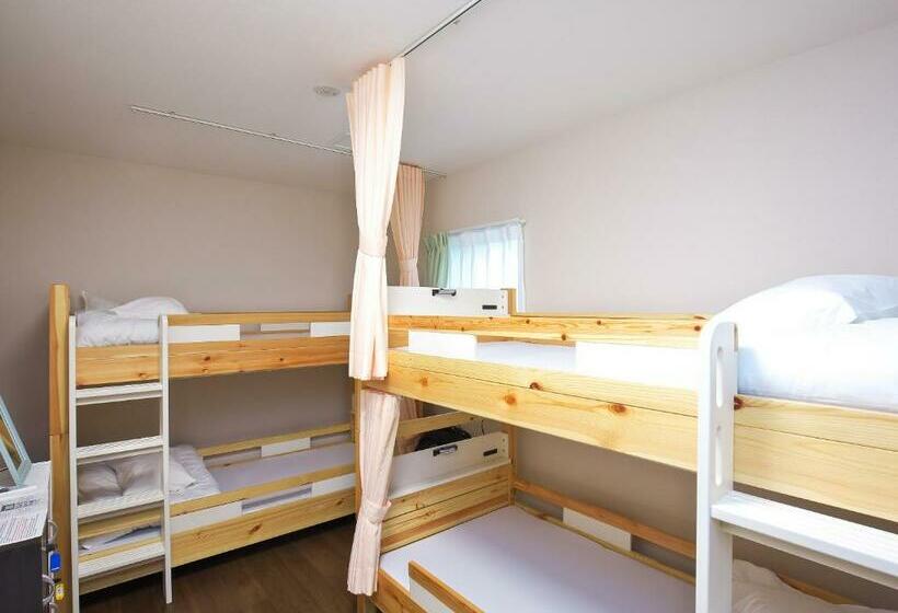 家庭间, Shironoshita Guesthouse