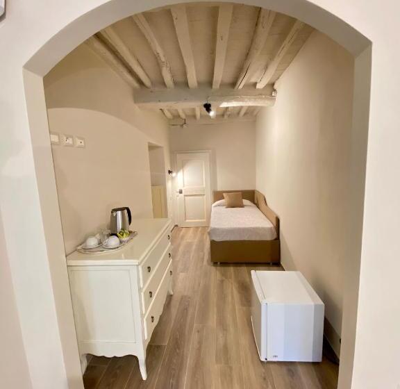 اتاق لوکس, Casa Ambra