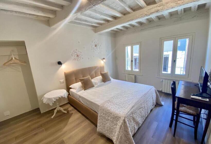 اتاق لوکس, Casa Ambra