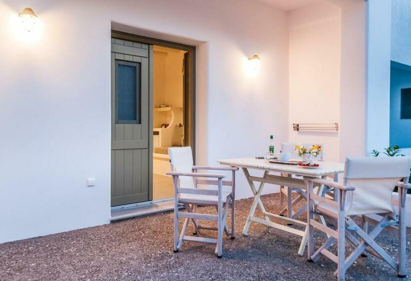 Полулюкс Повышенной Комфортности, Vilos Suites