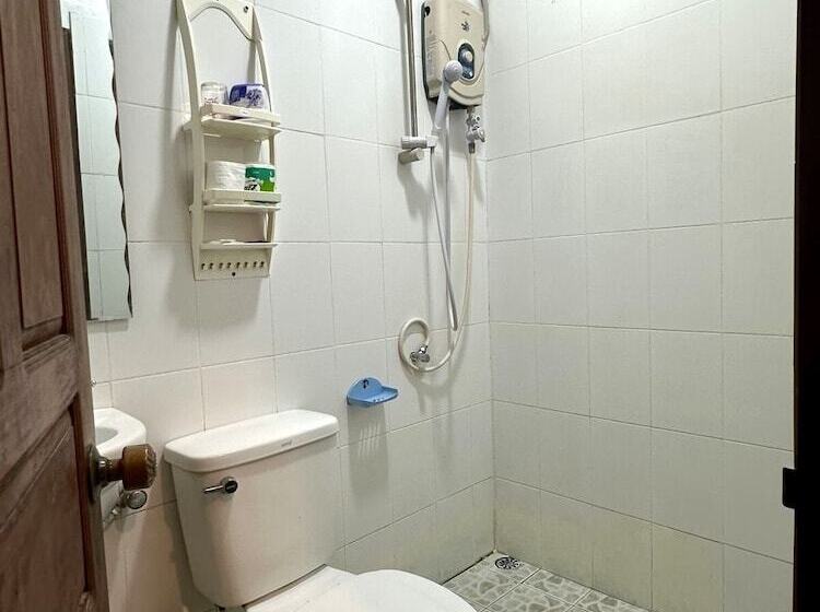 Номер Стандарт Трехместный, Hoxieng Guesthouse 1