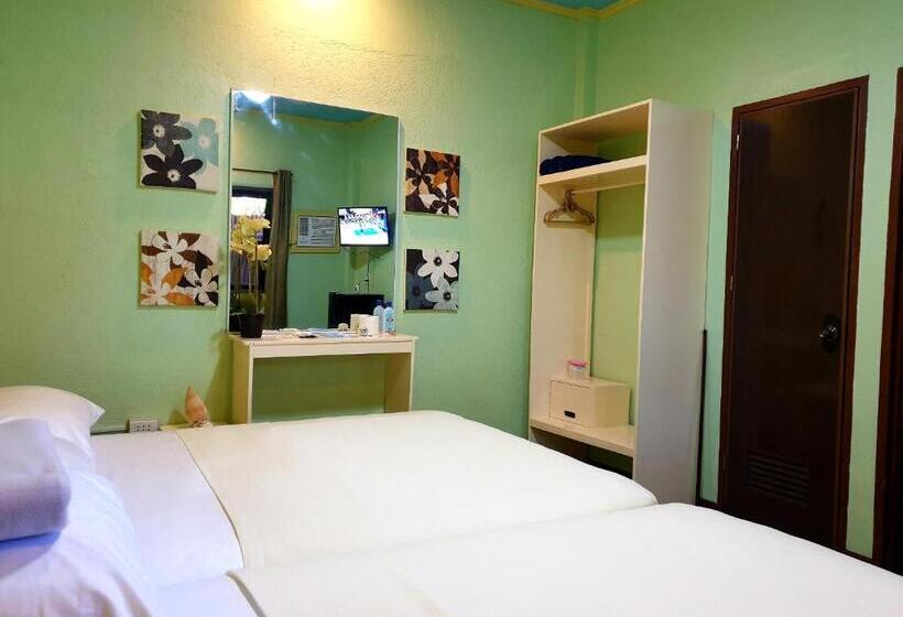 Трехместный Номер Deluxe, Mj S Residences Garden