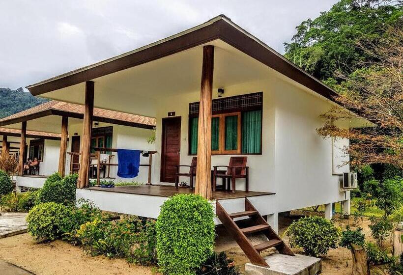 Вилла Deluxe 1 Спальня, Koh Ngai Paradise Beach