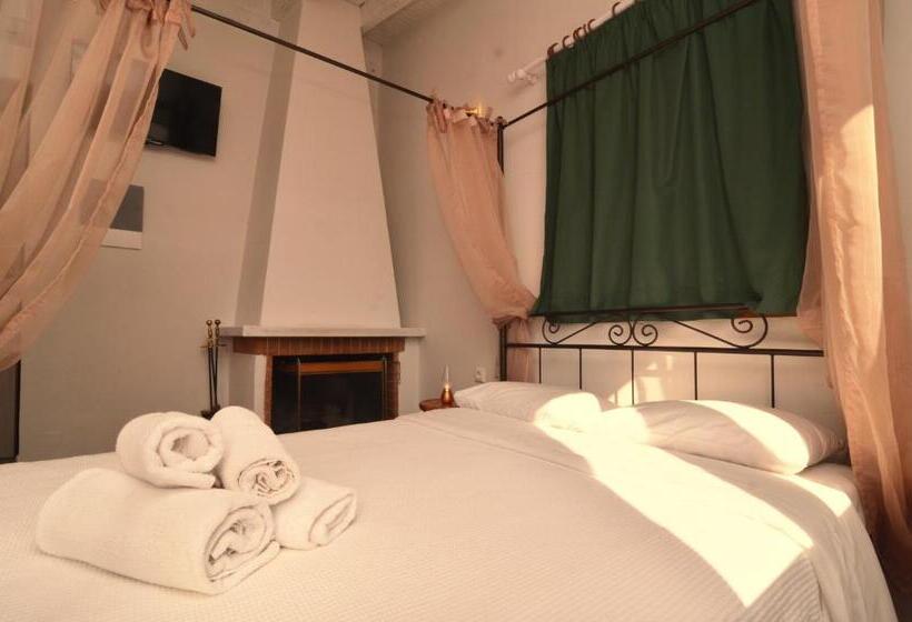 Номер Стандарт с Террасой, Sophia Areopoli Guesthouse