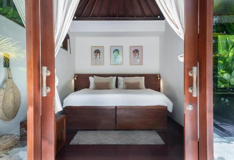 스탠다드 스튜디오 풀장 전망, Soulshine Bali