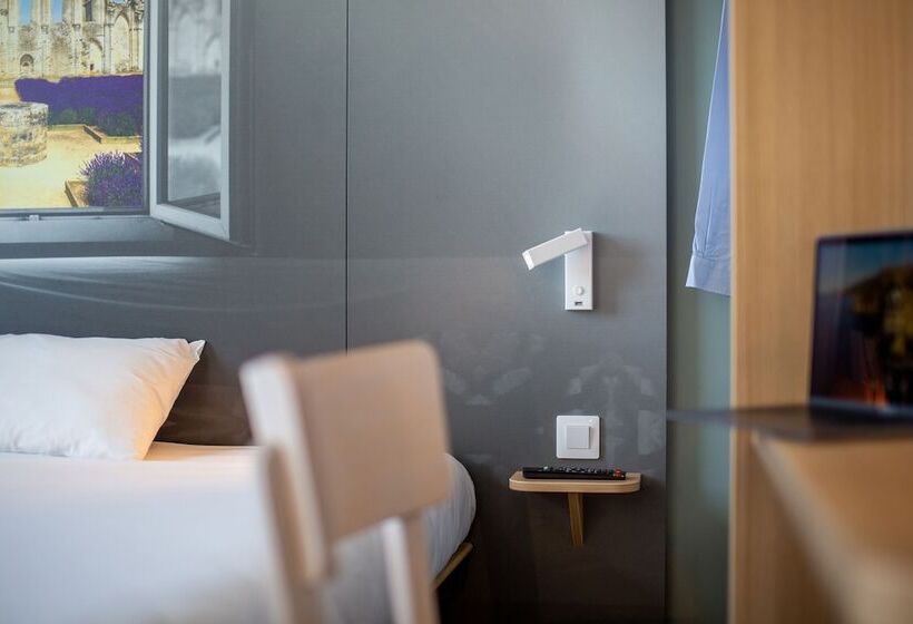 Номер Стандарт, B&b Hotel Les Herbiers