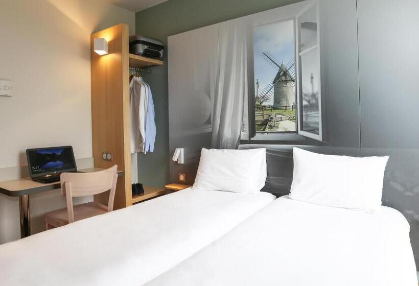 Номер Стандарт, B&b Hotel Les Herbiers
