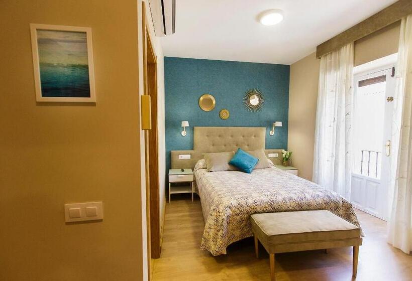 Номер Deluxe с Балконом, Hospedería Castilla Plaza Mayor