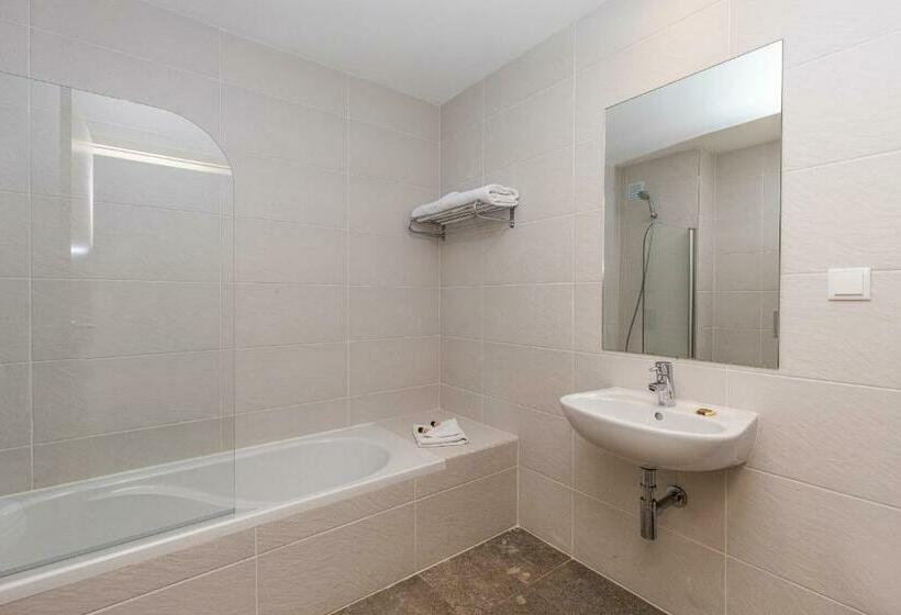 Апартаменты 3 Спальни, Algarve Race Resort Apartments