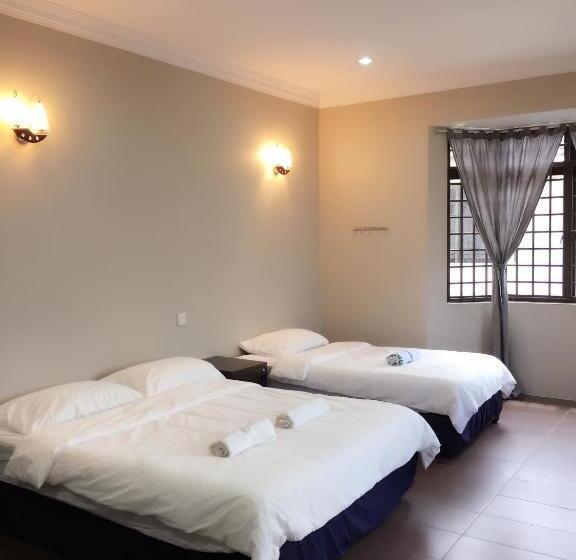 Family Suite, Homestay Muar