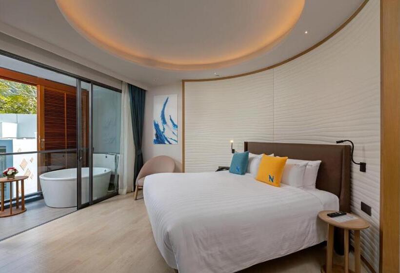 Полулюкс, The Nature Phuket   Sha Extra Plus