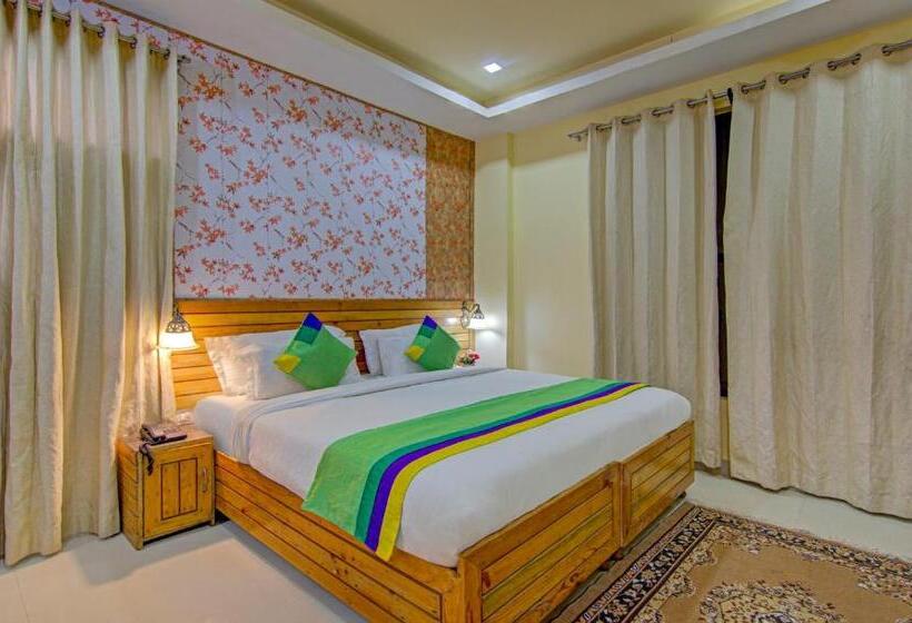 Номер Стандарт, Treebo Roshan House With Valley View