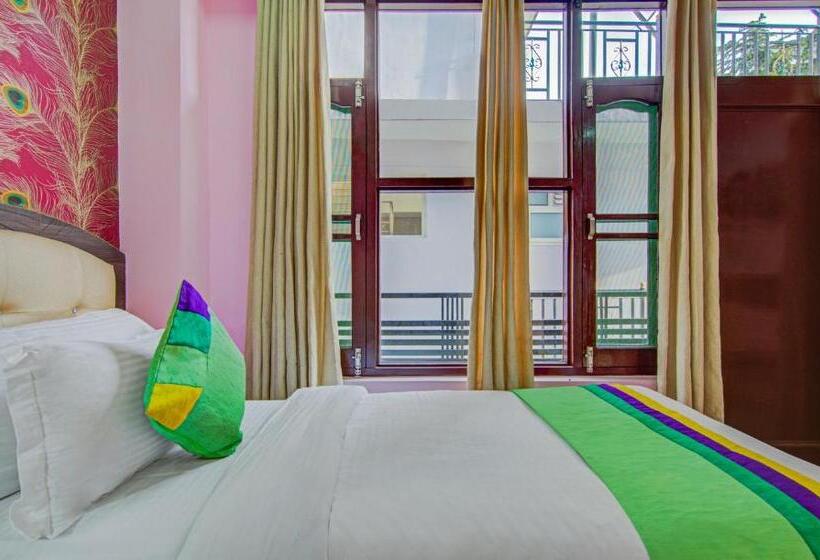 Номер Superior, Treebo Roshan House With Valley View