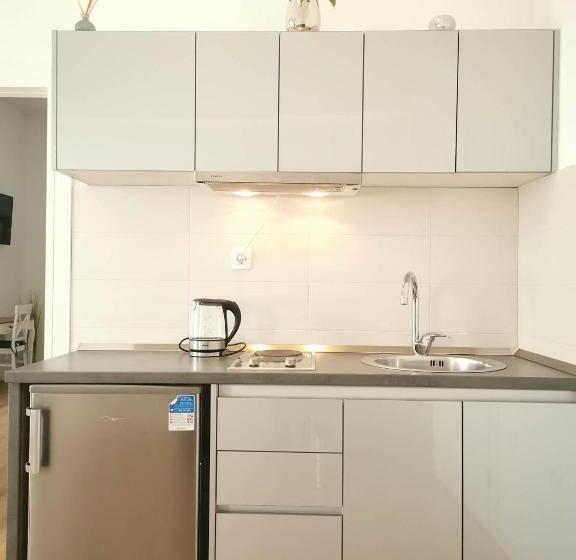 ２ベッドルームアパートメント, 48 Rooms Split