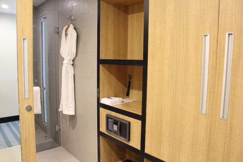 اتاق استاندارد, Aloft New Delhi Aerocity