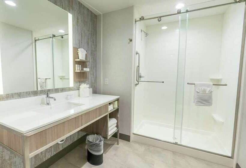 Номер Премиум, Hilton Pilar