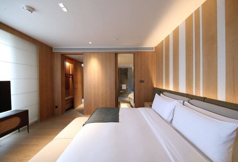 Люкс 2 Спальни, Joyze Hotel Xiamen, Curio Collection By Hilton